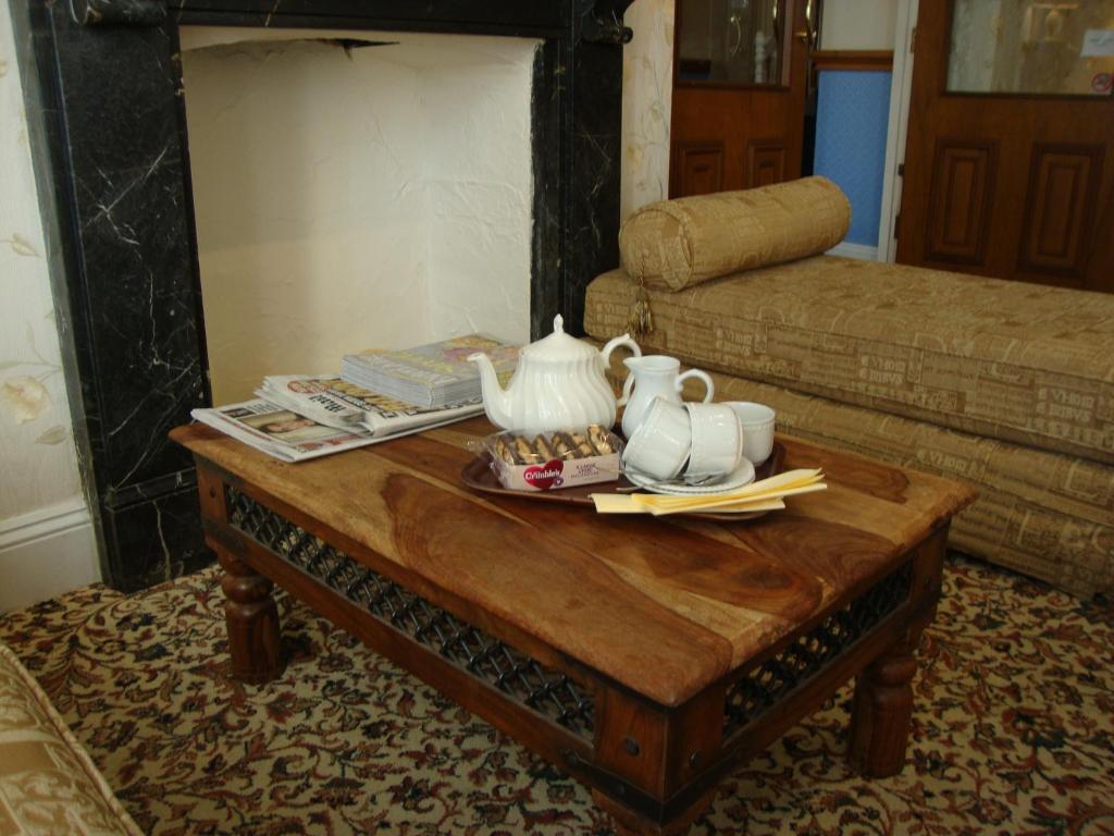 Clock Tower Hotel Exeter Kamer foto